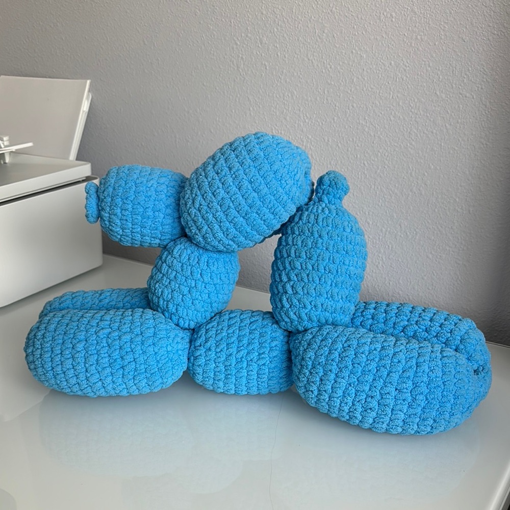 Crochet Giant Balloon Dog